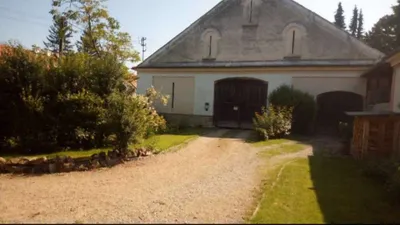 Immobilie mieten in Hollabrunn – 1 000 m², € 100 – Bild 1 von 13