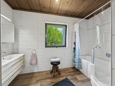 10-Zimmer-Gewerbeimmobilie kaufen in Kufstein – 365 m², € 1.295.000 – Bild 23 von 57