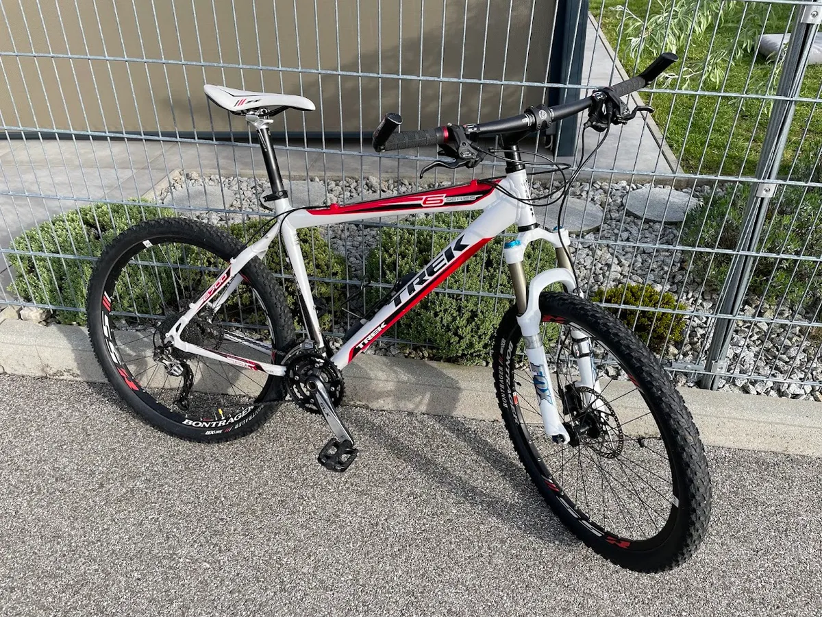 xc helm mtb iXS Trail Helmet Liv Allure E+ 2 fahrradgarage fahrradbox fuer zwei fahrraeder mit fuehrungsschienen anthrazit Color:PLASMA GREY PEARL The Trek Rally WaveCel