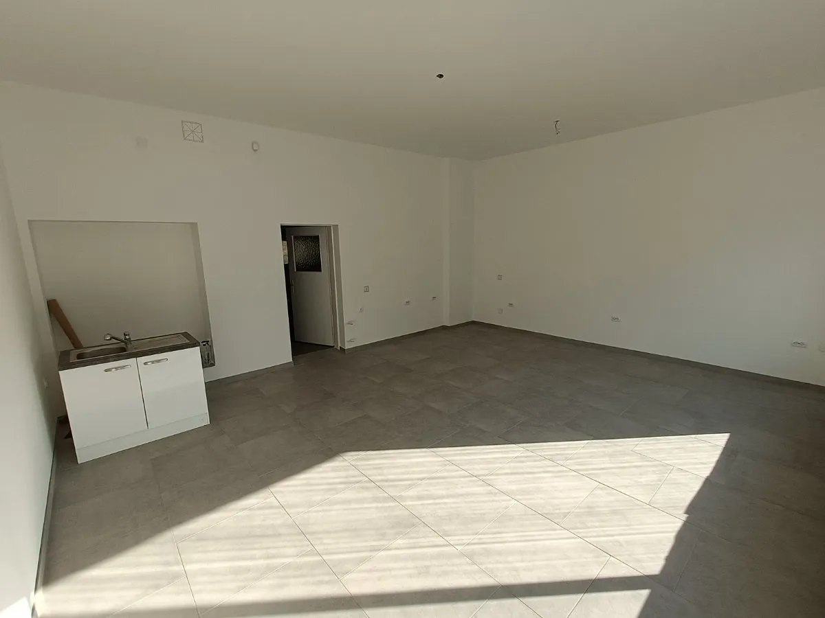 60 m² Geschäftslokal an der Wienerstraße in Kapfenberg zu vermieten! - Ansicht 2