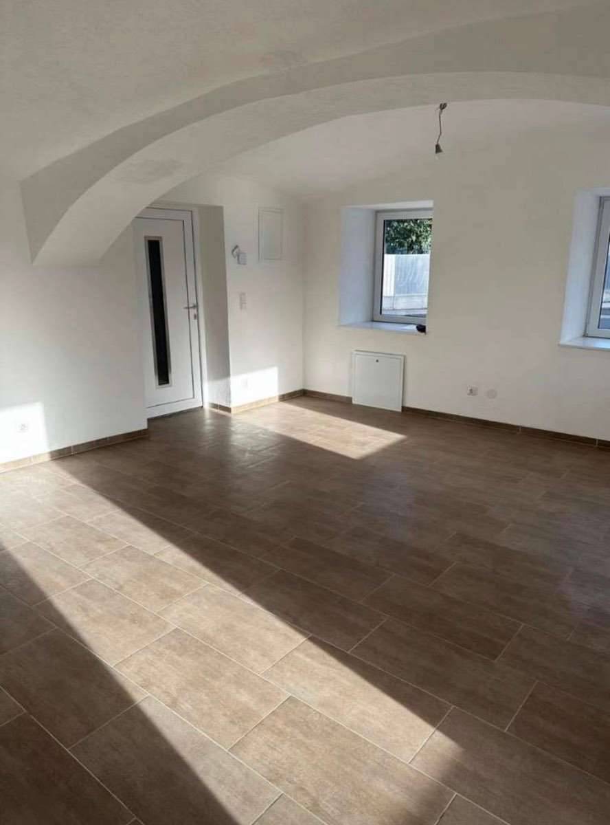 Wunderschöne, helle Wohnung in zentraler Lage von Klagenfurt - ideal für alle, die Komfort, Ruhe und perfekte Anbindung schätzen.