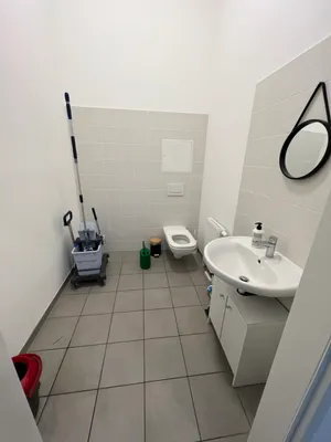Gewerbeimmobilie mieten in Wien – 123 m², € 1.388 – Bild 6 von 6