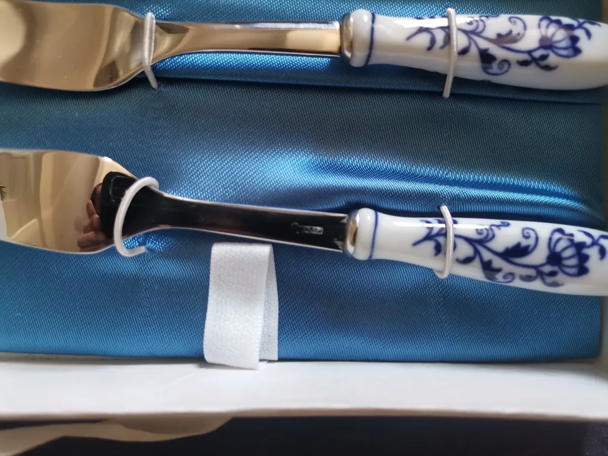 Besteck auf keramik, € 400,- (1130 Wien)