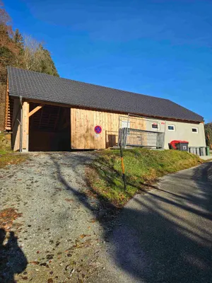 Gewerbeimmobilie mieten in Urfahr-Umgebung – 176 m², € 431