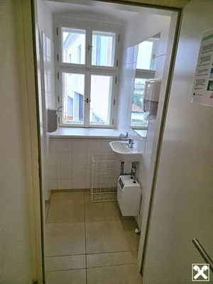 10-Zimmer-Gewerbeimmobilie mieten in Amstetten – 233 m², € 7 – Bild 15 von 26