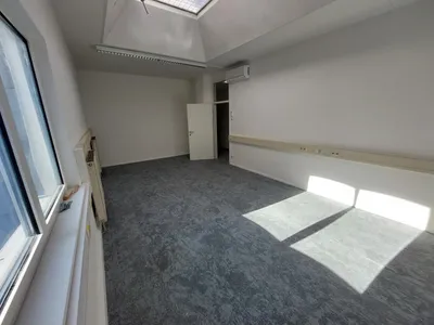1-Zimmer-Gewerbeimmobilie mieten in Linz – 28 m², € 363 – Bild 4 von 14