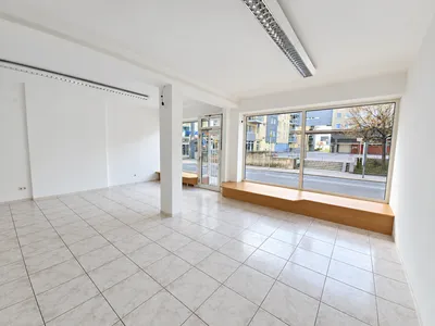 2-Zimmer-Gewerbeimmobilie mieten in Wels – 63 m² – Bild 2 von 6