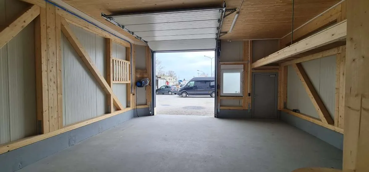 Moderne Gewerbehalle mit Büro - 2 Etagen, Klima, Top Lage - Ansicht 2
