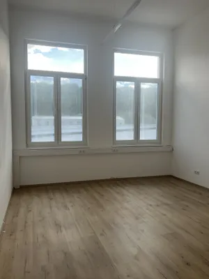 Gewerbeimmobilie mieten in Weiz – 44 m², € 417