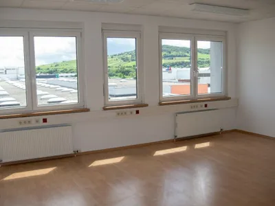 Gewerbeimmobilie mieten in Mödling – 409 m², € 5.159 – Bild 4 von 8