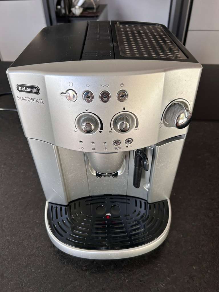 Kaffeemaschine Delonghi Treviso Italia Esam 4200