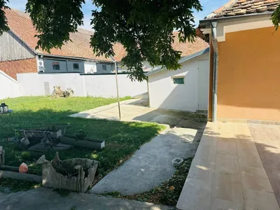 8-Zimmer-Haus kaufen in Mistelbach – 220 m², € 150.000 – Bild 41 von 64
