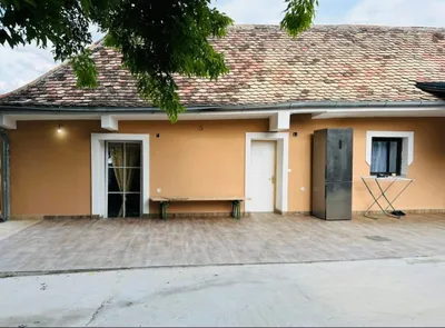 8-Zimmer-Haus kaufen in Mistelbach – 220 m², € 150.000 – Bild 40 von 64