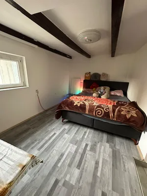 8-Zimmer-Haus kaufen in Mistelbach – 220 m², € 150.000 – Bild 62 von 64