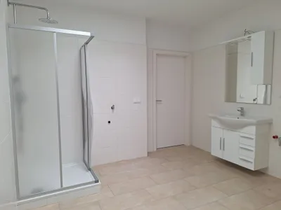 4-Zimmer-Immobilie kaufen in Baden – 135,61 m², € 487.000 – Bild 3 von 12