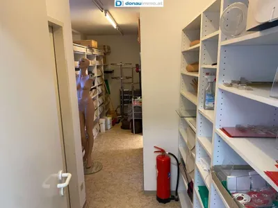 Gewerbeimmobilie mieten in Neunkirchen – 141 m², € 1.140 – Bild 14 von 17