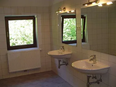 Gewerbeimmobilie mieten in Südoststeiermark – 300 m², € 1.320 – Bild 10 von 12