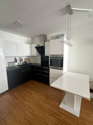 Wohlfühl-Apartment mit eigenem Balkon, Sauna & Fitness im Haus