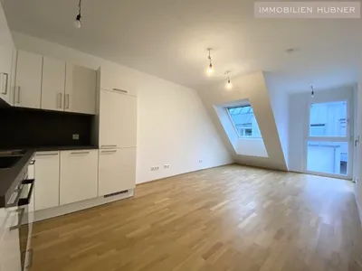 Ab sofort!!! Top-moderne DG-Terrassen-Wohnung mit hochwertiger Ausstattung!