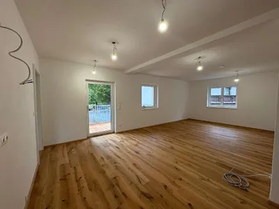 3-Zimmer-Wohnung kaufen in Vöcklabruck – 72 m², € 349.000 – Bild 2 von 13