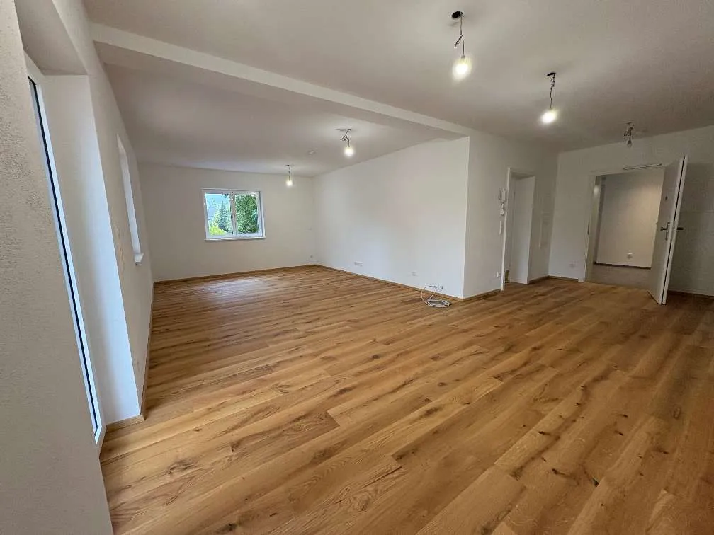 Bezugsfertige 3-Zimmer-Neubauwohnung mit Balkon & Parkplatz - letzte Einheit im Obergeschoss - Ansicht 3