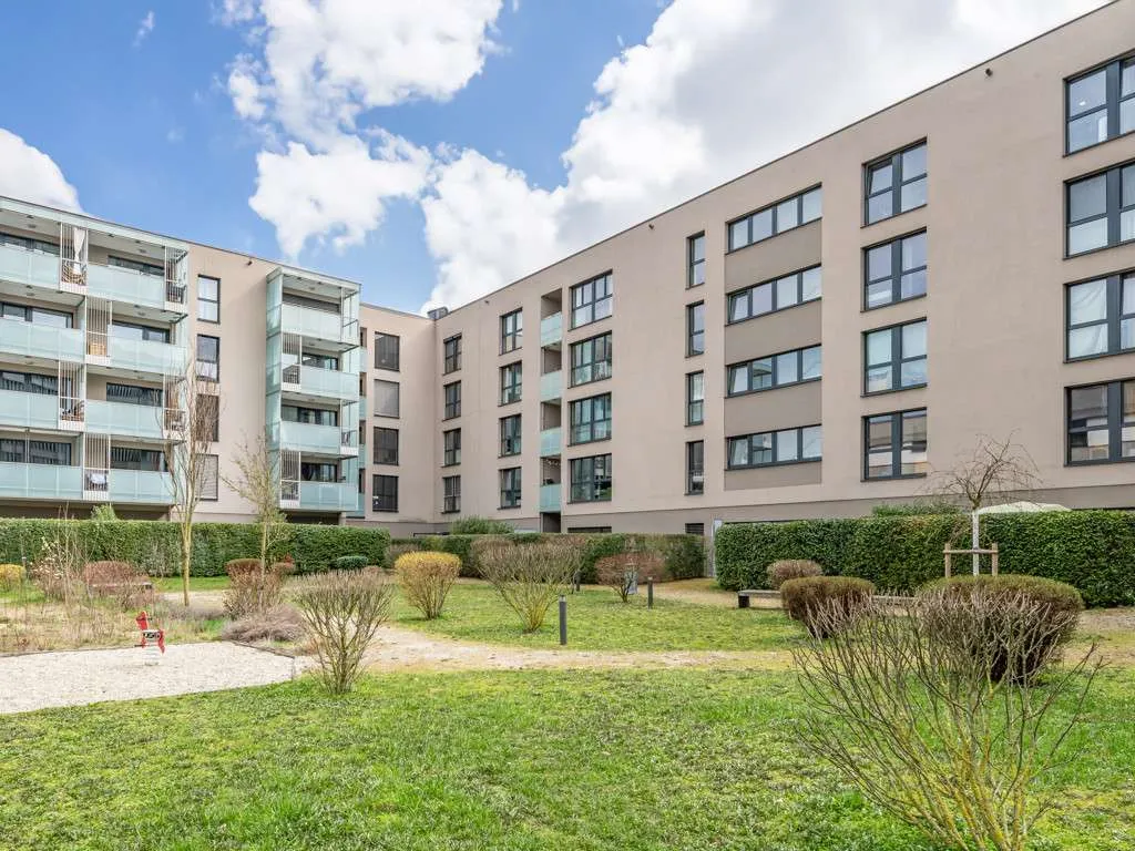 Anleger: Urbanes Wohnen im Lindenpark / Linz-Urfahr Investieren in Zukunftssicherheit, Wohnung ca. 80 m² - Ansicht 3