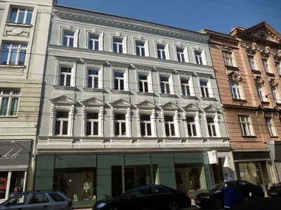 Tolle 2-Zimmer Altbauwohnung mit fantastischer Küche – Bild 3