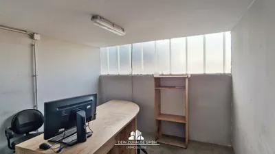 Gewerbeimmobilie mieten in Vöcklabruck – 1 570 m², € 2.115 – Bild 3 von 10