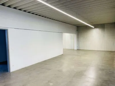 Gewerbeimmobilie mieten in Salzburg-Umgebung – 1 120 m² – Bild 7 von 8