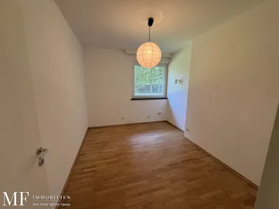 6-Zimmer-Haus mieten in Korneuburg – 235 m², € 3.350 – Bild 3 von 24