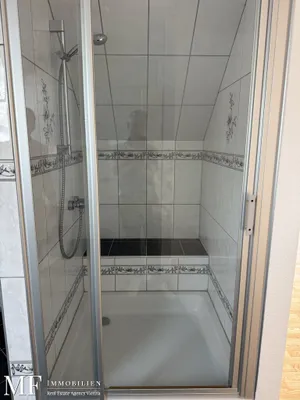 6-Zimmer-Haus mieten in Korneuburg – 235 m², € 3.350 – Bild 17 von 24