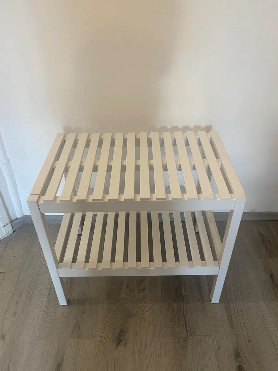 IKEA Schuhregal, Holz weiß, € 15,- (6020 Innsbruck)
