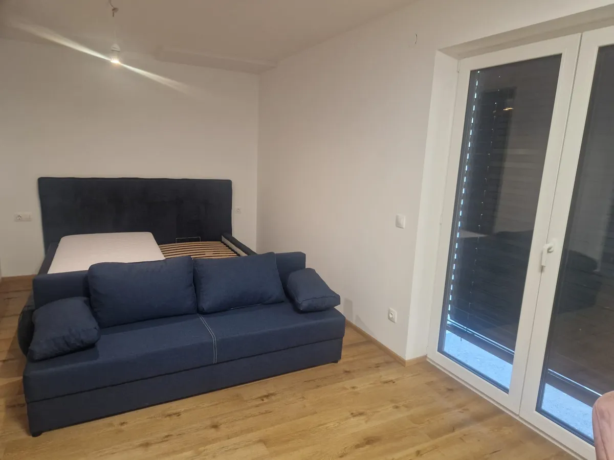 Neubau!1-Zimmerwohnung, Zell