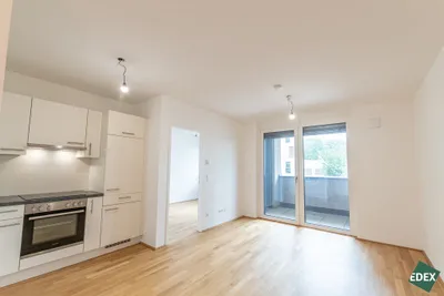 Moderne und helle 2-Zimmer Wohnung mit Loggia nahe Donau