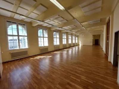9-Zimmer-Gewerbeimmobilie mieten in Wien – 714 m², € 11.181 – Bild 8 von 34
