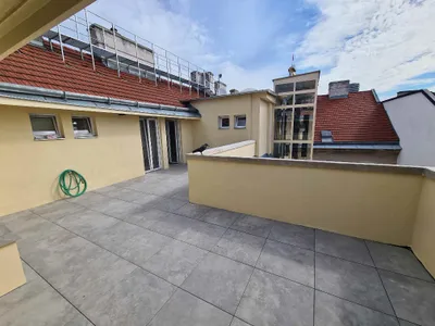 klimatisierte ARCHITEKTENWOHNUNG mit 55 m2 TERRASSE – Bild 2