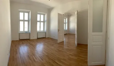 PRIVAT! Helle 3-Zimmer Altbauwohnung, generalsaniert, WG-geeignet