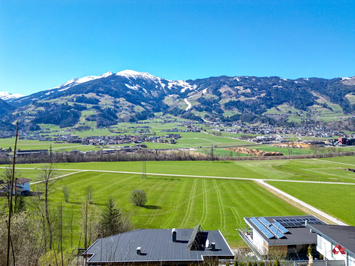 Ruhig gelegenes Hanggrundstück mit Weitblick in Hart im Zillertal zu kaufen, Hart im Zillertal