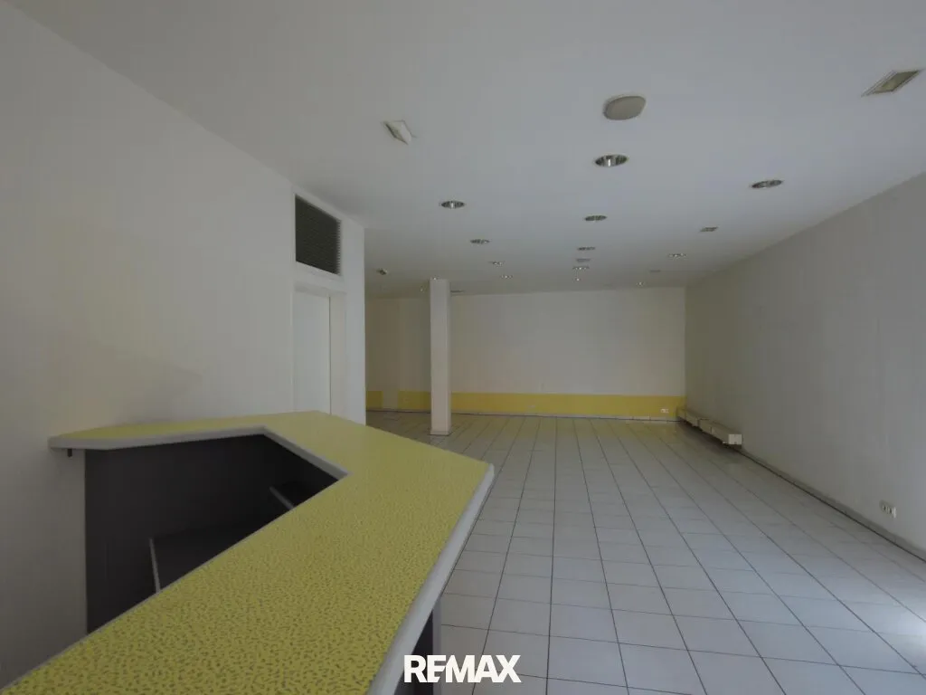 Vielseitiges Studio oder Geschäftslokal in bester Innenstadtlage – pohled 2