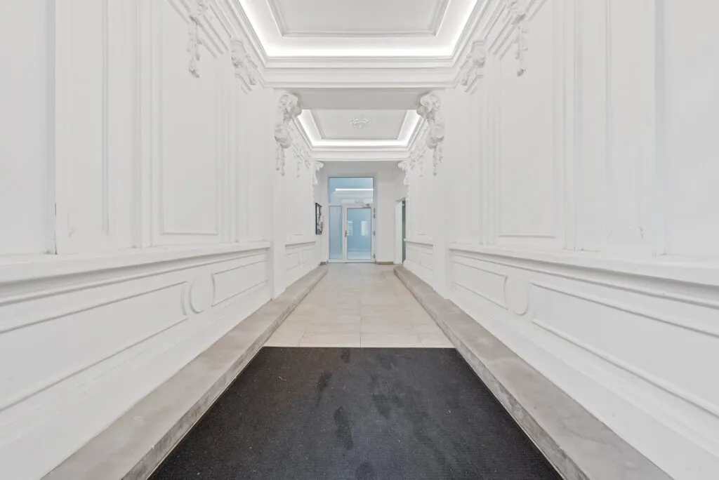 Dachterrassentraum im Innenhofgebäude - Ihr neues Zuhause! - Ansicht 2