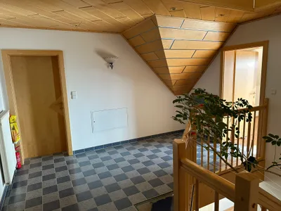6-Zimmer-Haus mieten in Leibnitz – 147 m², € 1.570 – Bild 3 von 21