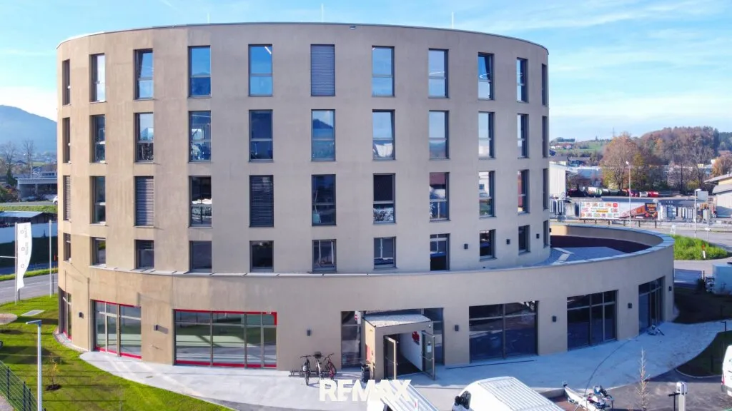 Tiefgaragenplatz in zentraler Lage zu mieten - Widok 2