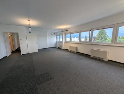 Gewerbeimmobilie mieten in Salzburg Stadt – 132 m², € 2.059 – Bild 1 von 4