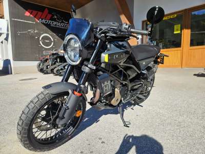 Husqvarna Svartpilen 401 INKL. POWERPARTS !!