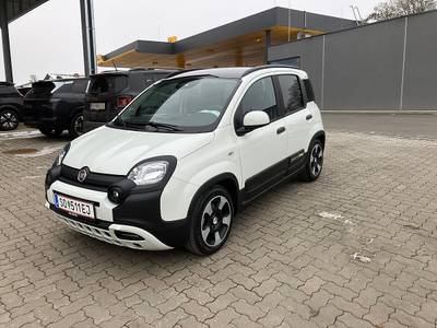 Fiat Panda Pandina Hybrid 70 Cross