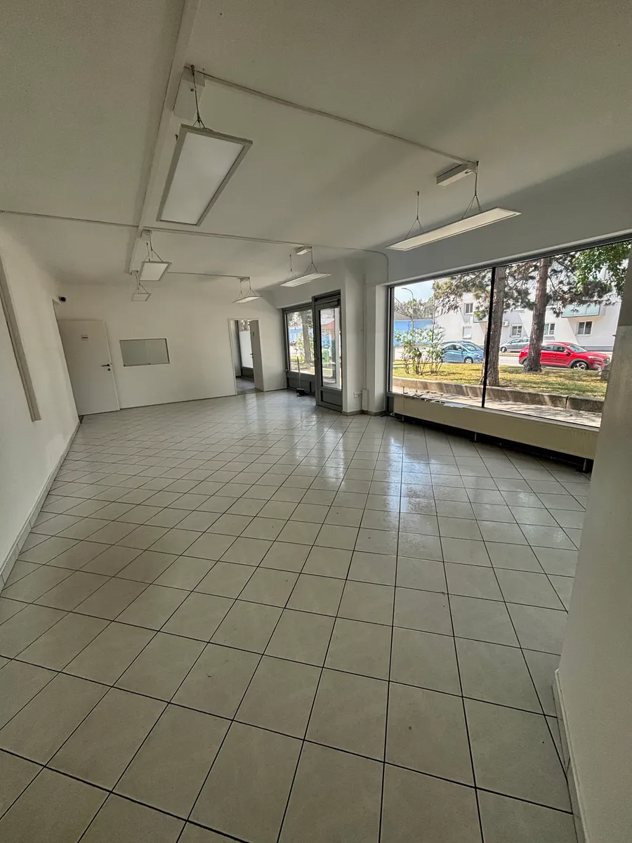 Büro, Kosmetikstudio, Arztpraxis, Physiotherapeuten, Ausstellungsraum, u. v. m..... - Ansicht 2