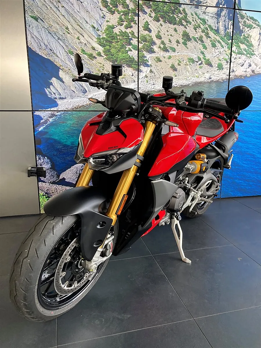 Ducati Streetfighter