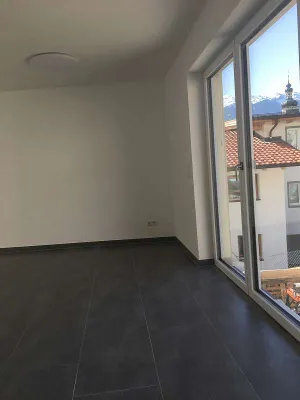 2-Zimmer-Wohnung mieten in Innsbruck-Land – 45 m², € 1.145 – Bild 35 von 37