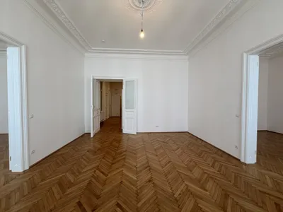 Rienößlgasse - 5 Zimmer Altbau Erstbezug mit Gartenmitbenützung – Bild 2