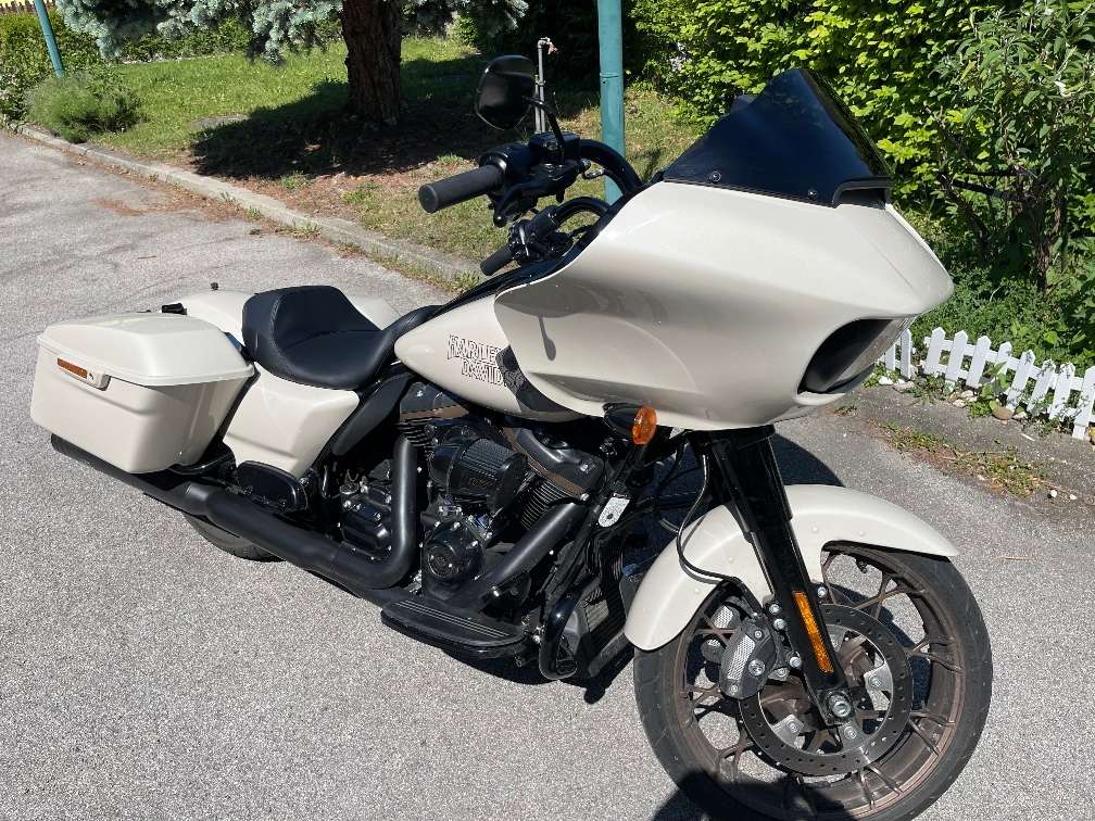 Harley-Davidson Road Glide ST Tourer